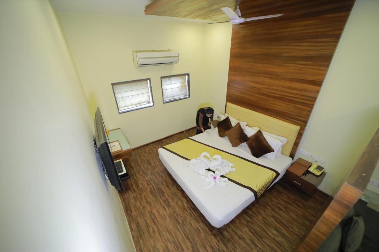 Vijaya Tej Clarks Inn Патна Экстерьер фото